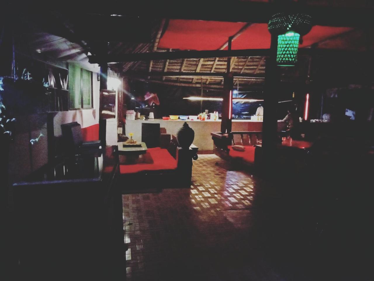 瓦尔卡拉 Mango Palace酒店 外观 照片